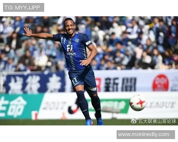 福岗黄峰在激烈对决中迎战琉球球队展现出强大实力与团队默契